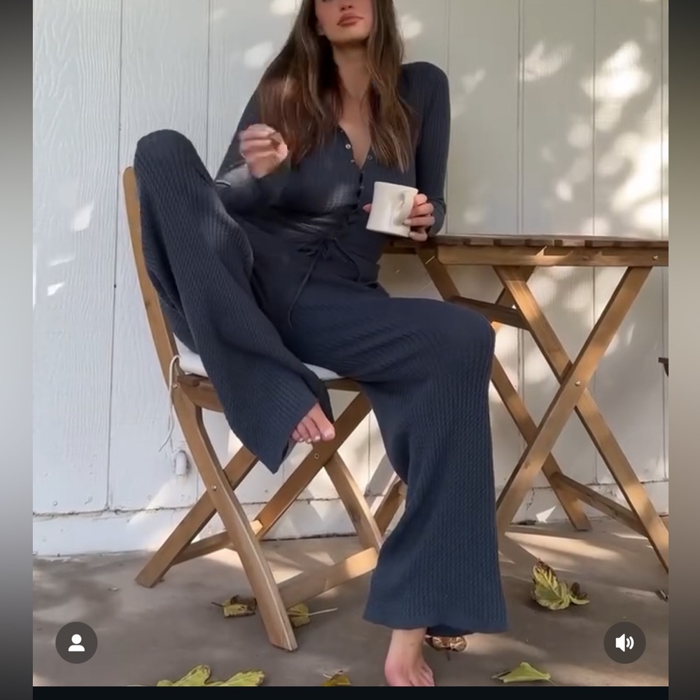 WeWoreWhat Knit Longsleeve and Pants Set